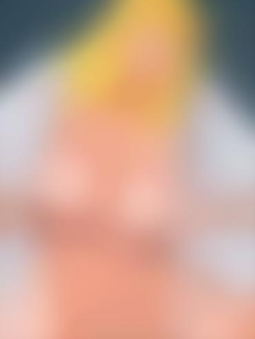 beth smith wet milf tits shower porn